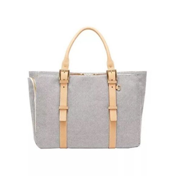 India Hicks - Duchess of Windsor Tote - Picture 3 of 5